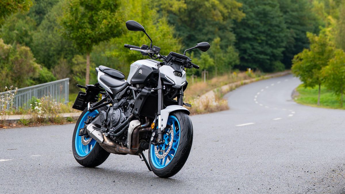 Yamaha MT-07 je zvlášť s automatem skvělá motorka pro začátečníky. A víte co, nejen pro ně!